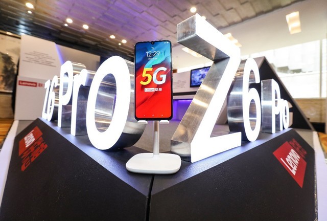 联想Z6Pro 5G探索版亮相 成联想征战5G战场利器 